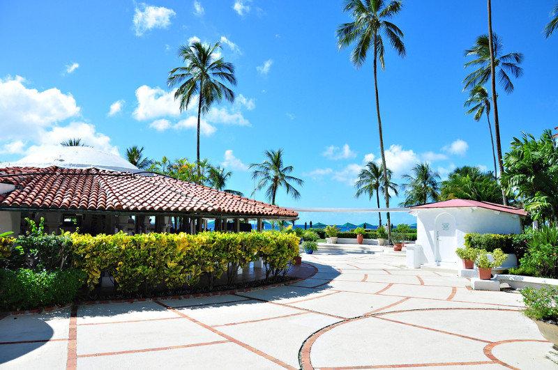 Glitter Bay Hotel Porters Bagian luar foto