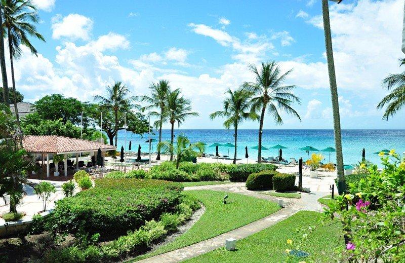 Glitter Bay Hotel Porters Bagian luar foto
